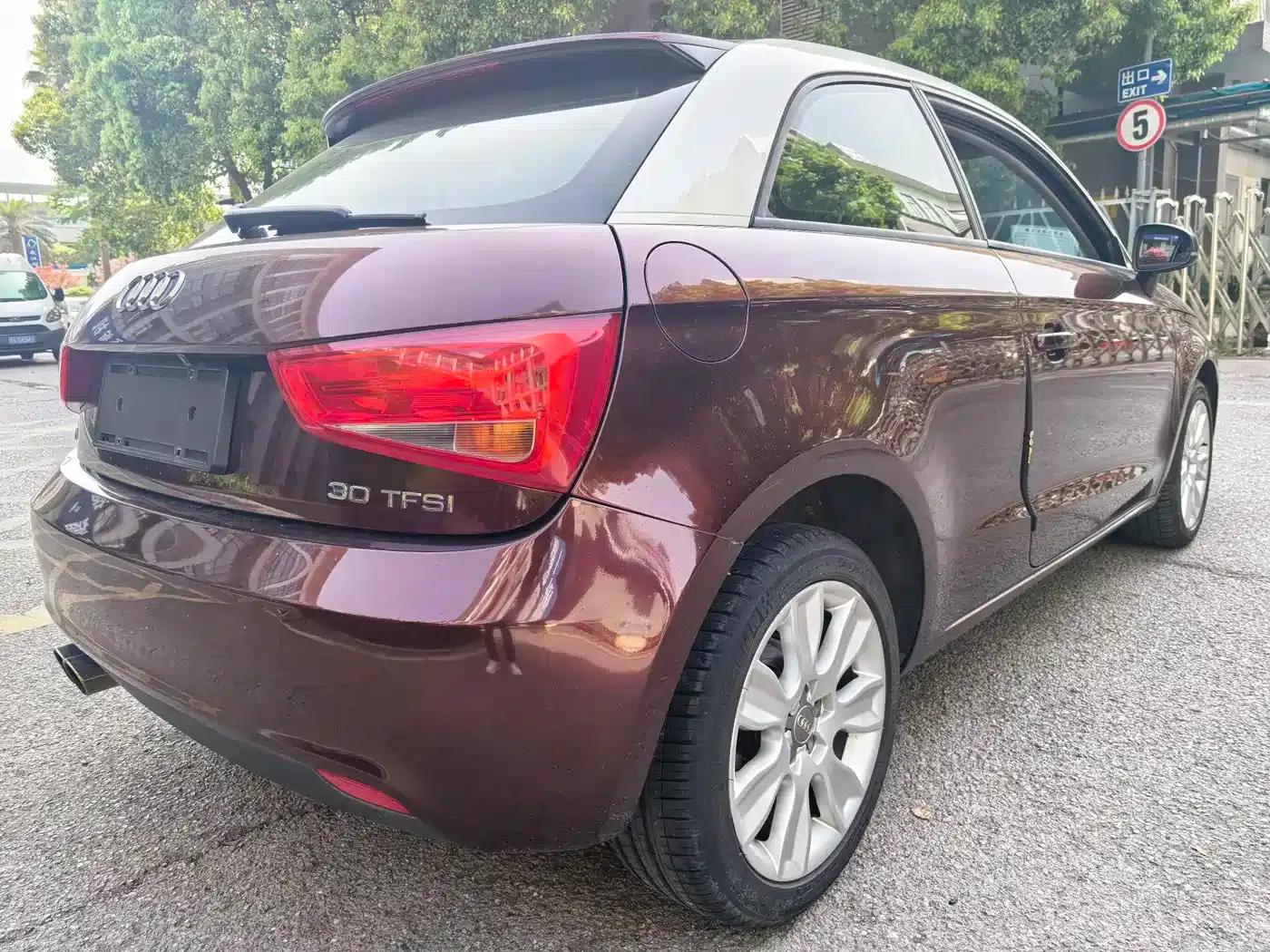 Audi A1 2014 30 TFSI Technology Edition — миниатюра 21