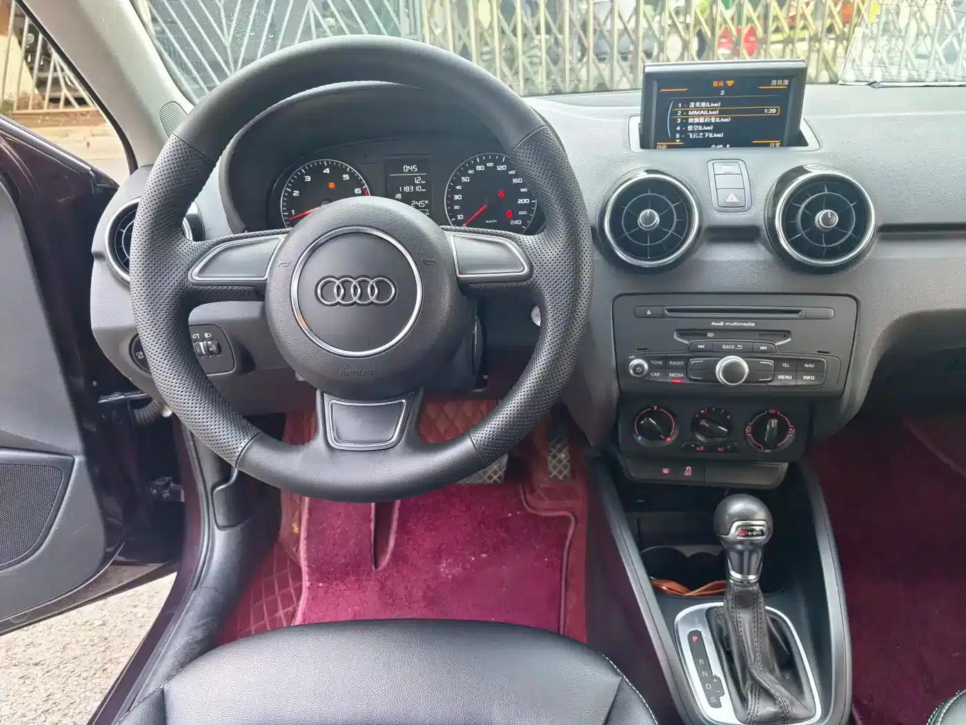 Audi A1 2014 30 TFSI Technology Edition — миниатюра 5