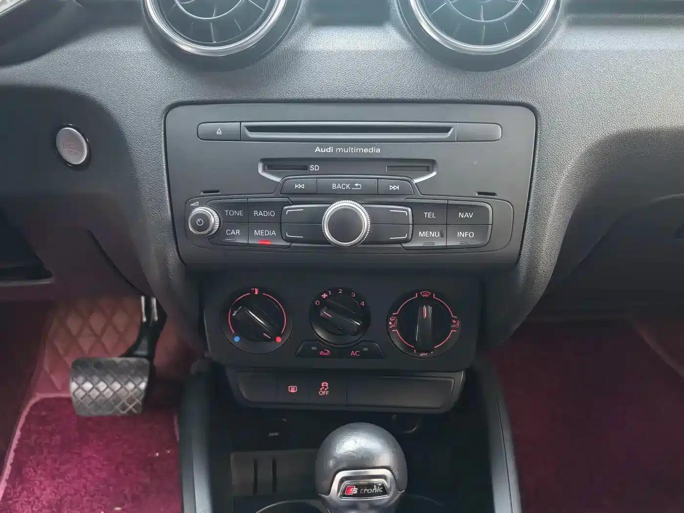 Audi A1 2014 30 TFSI Technology Edition — миниатюра 9