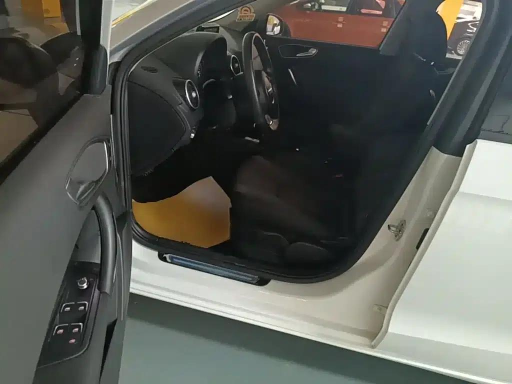 Audi A1 2016 30 TFSI Sportback Design — миниатюра 15
