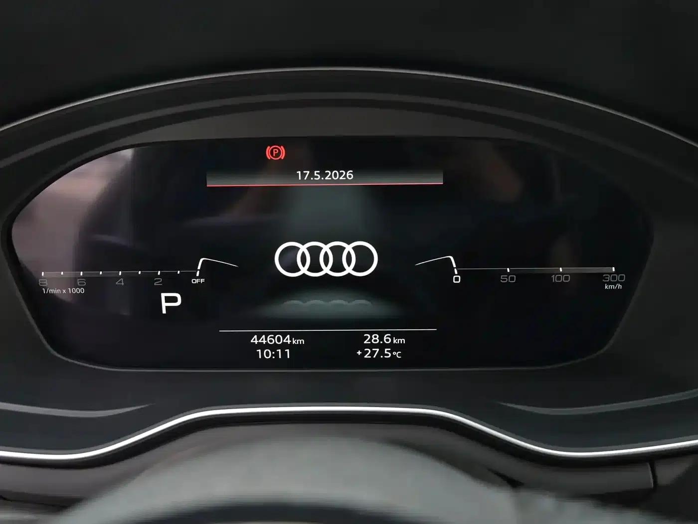 2021 Audi A4 allroad quattro (Imported) — миниатюра 12