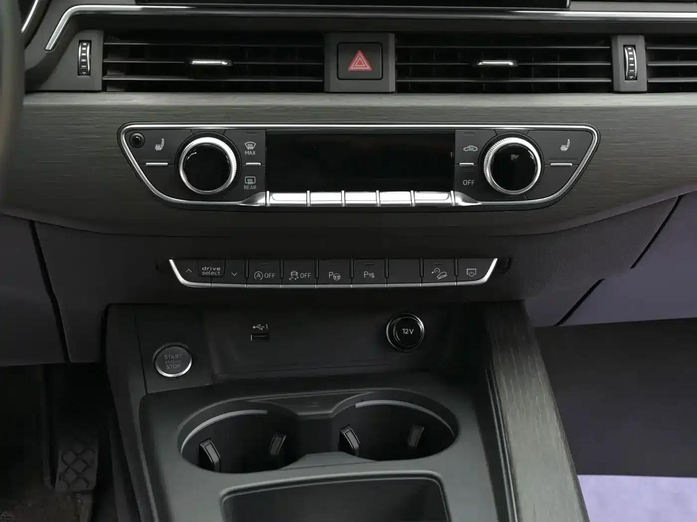 2021 Audi A4 allroad quattro (Imported) — миниатюра 10