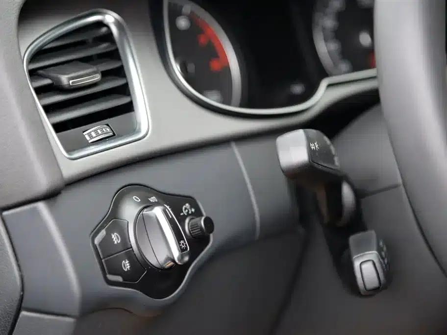 2014 Audi A4 Imported Model 40 TFSI allroad quattro plus — миниатюра 8