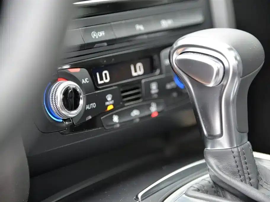 2014 Audi A4 Imported Model 40 TFSI allroad quattro plus — миниатюра 10