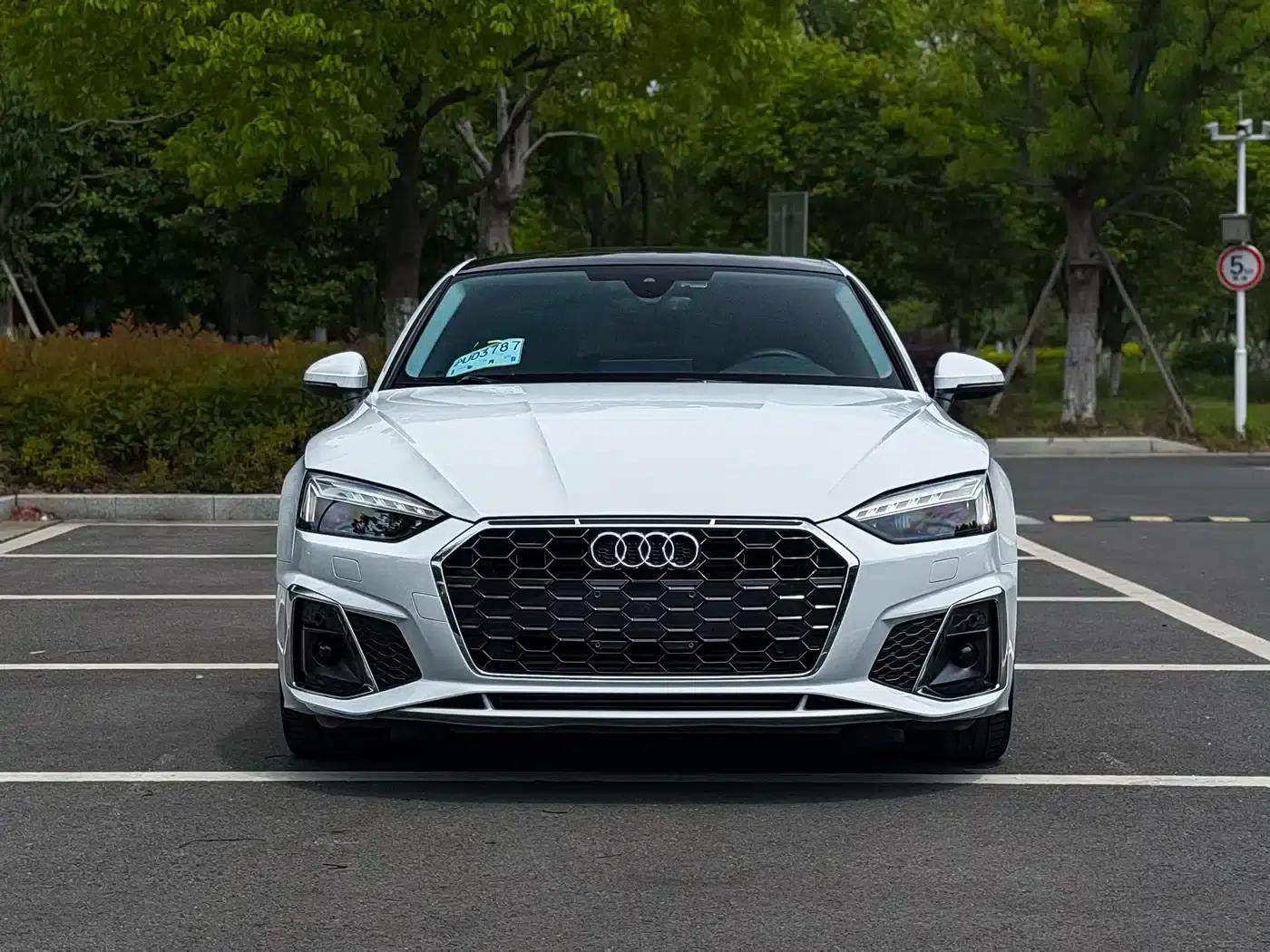 2023 Audi A5 Sportback 40 TFSI (Imported) - Fashionable and Dynamic Model — миниатюра 2