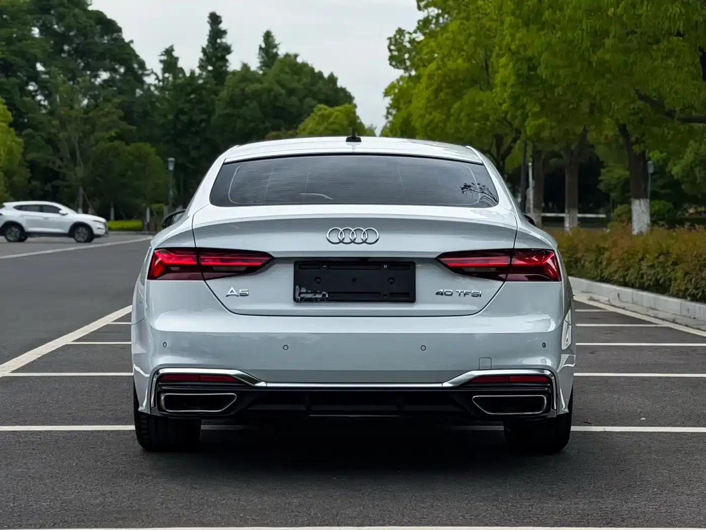 2023 Audi A5 Sportback 40 TFSI (Imported) - Fashionable and Dynamic Model — миниатюра 6