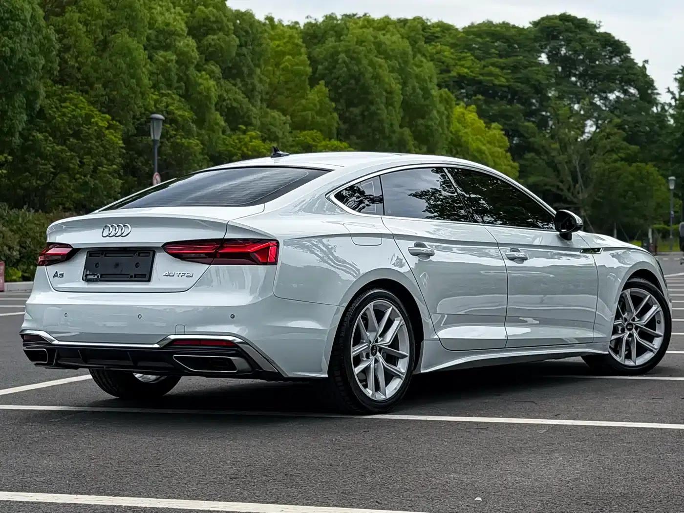2023 Audi A5 Sportback 40 TFSI (Imported) - Fashionable and Dynamic Model — миниатюра 8
