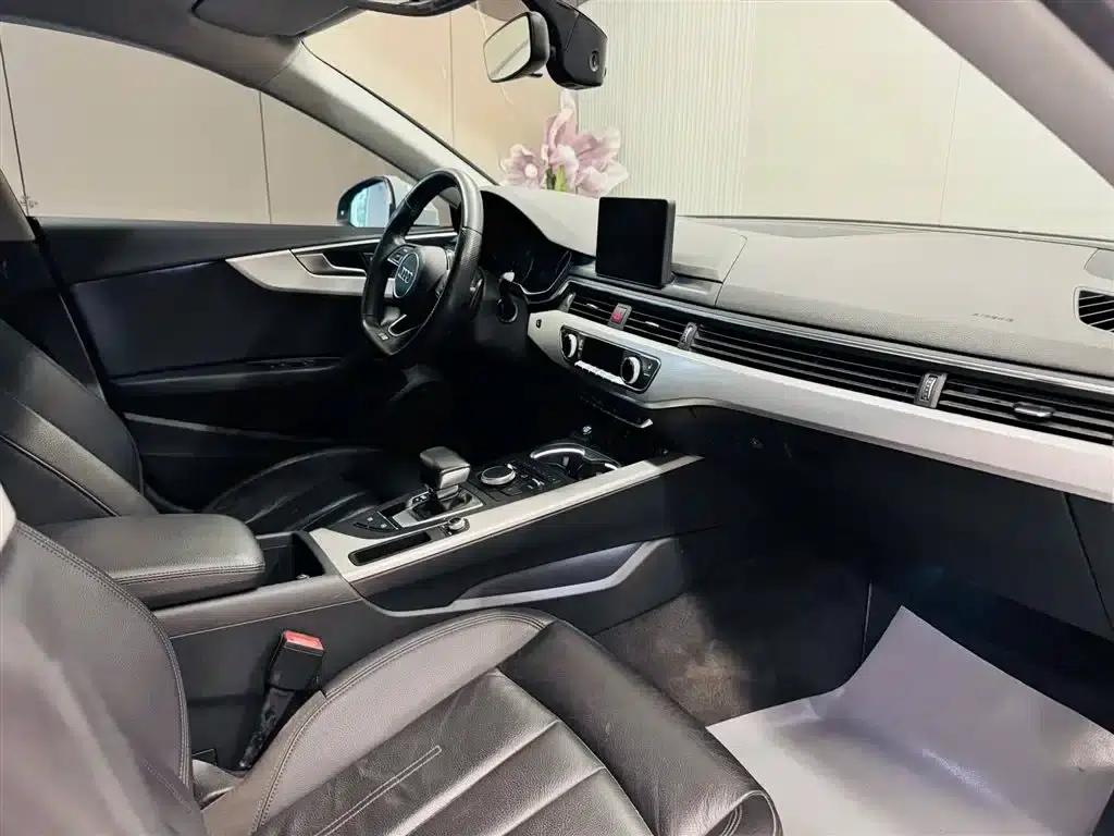 2019 Audi A5 Sportback 40 TFSI Fashion Edition (Imported) — миниатюра 10