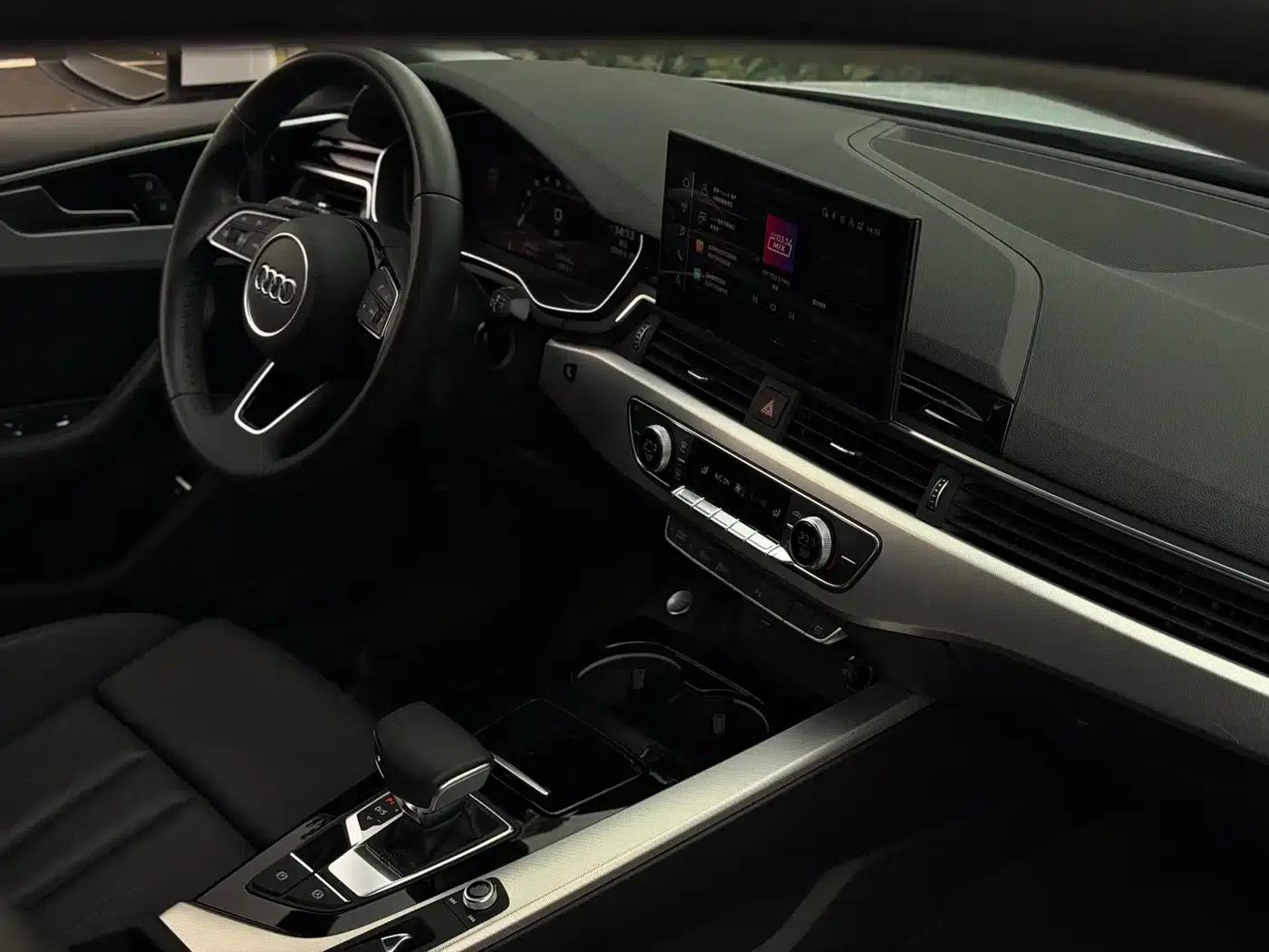 2022 Audi A5 Sportback 40 TFSI (Imported) - Fashionable and Dynamic Model — миниатюра 16