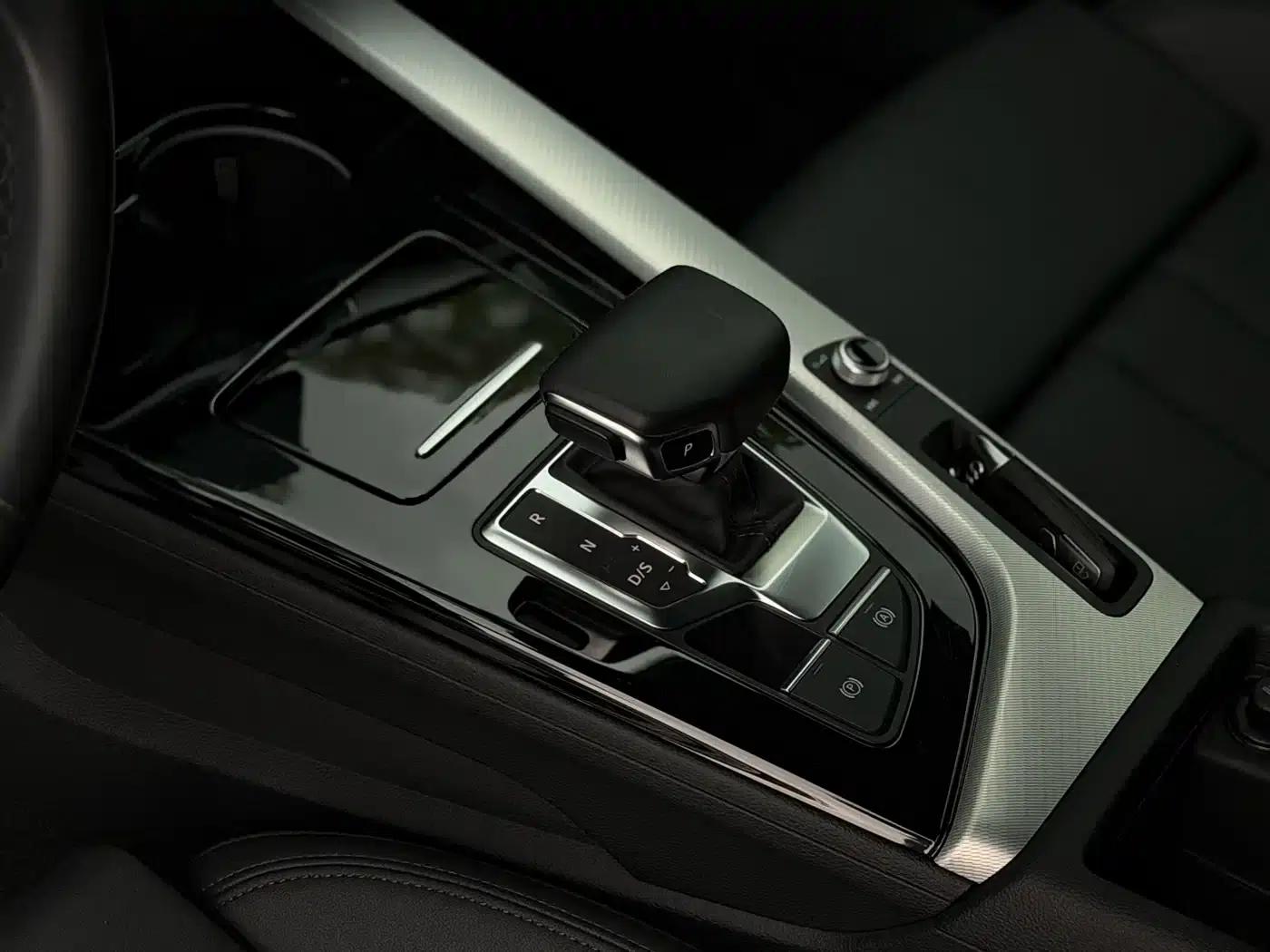 2022 Audi A5 Sportback 40 TFSI (Imported) - Fashionable and Dynamic Model — миниатюра 10