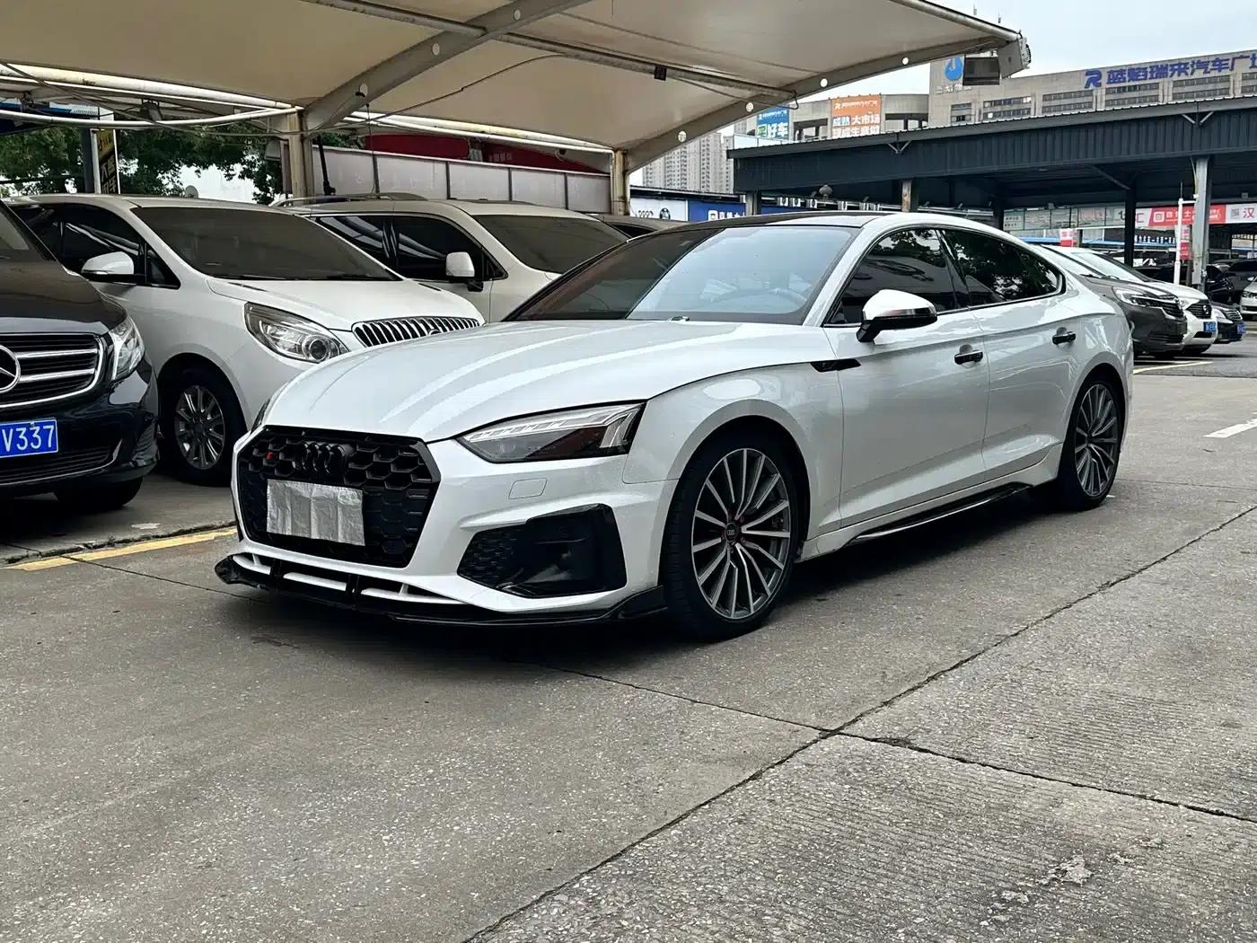 Audi A5 (Imported) 2021 Sportback 40 TFSI quattro Luxury Dynamic — миниатюра 1