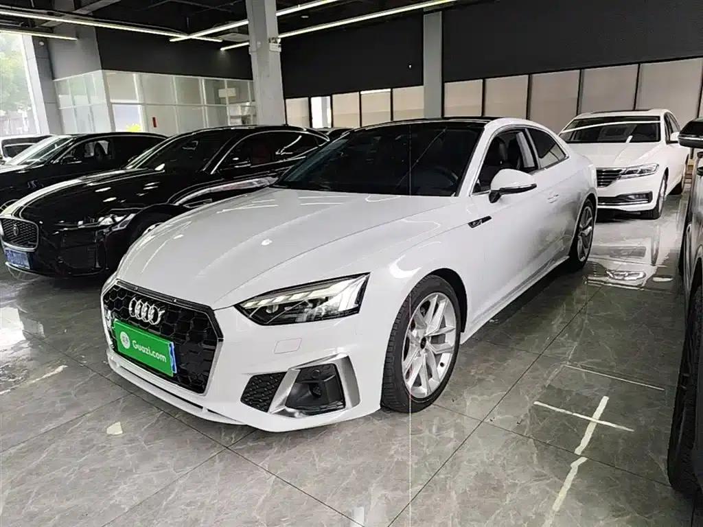 2024 Audi A5 Imported Coupe 40 TFSI Fashionable and Dynamic Model — миниатюра 2