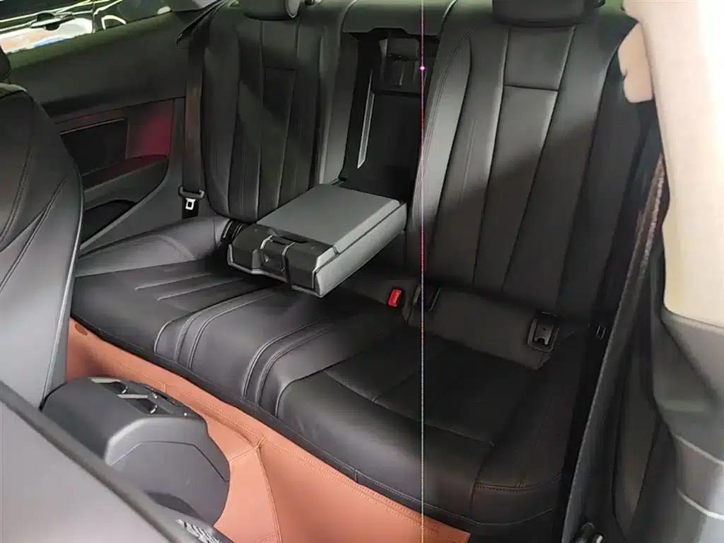 2024 Audi A5 Imported Coupe 40 TFSI Fashionable and Dynamic Model — миниатюра 13