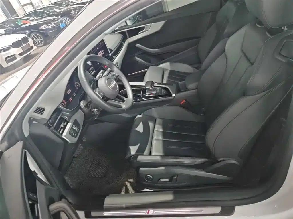 2024 Audi A5 Imported Coupe 40 TFSI Fashionable and Dynamic Model — миниатюра 15