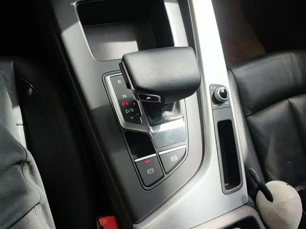 2021 Audi A5 Sportback 40 TFSI (Imported) - Fashionable and Elegant Model — миниатюра 14