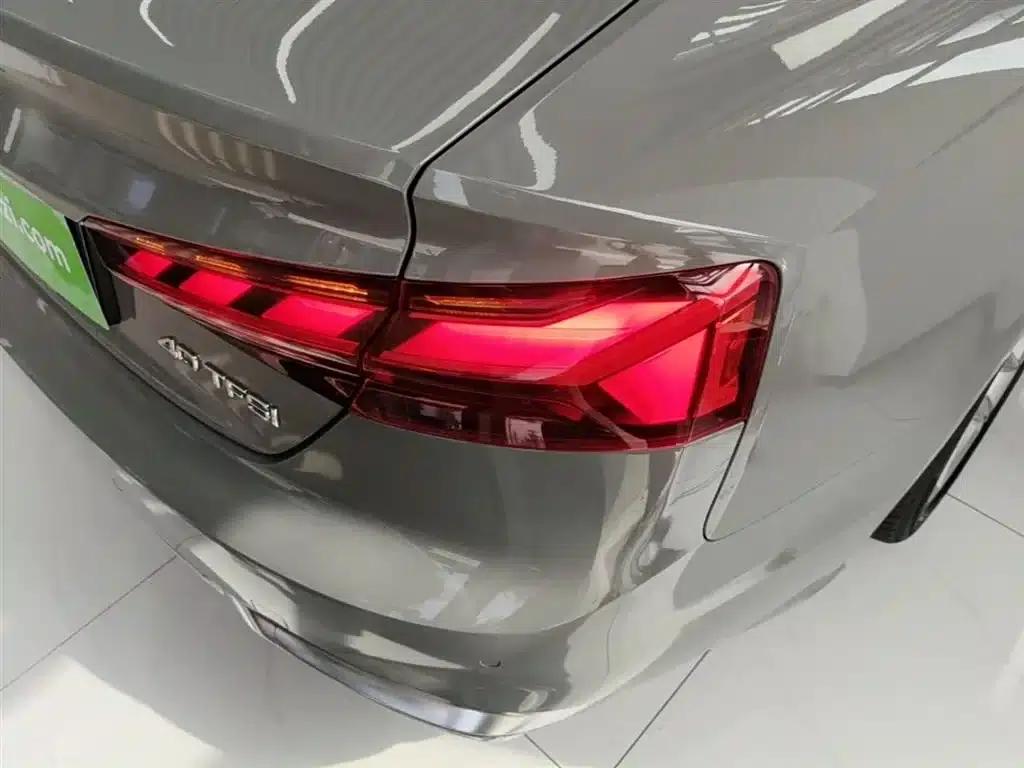 2021 Audi A5 Sportback 40 TFSI (Imported) - Fashionable and Elegant Model — миниатюра 8