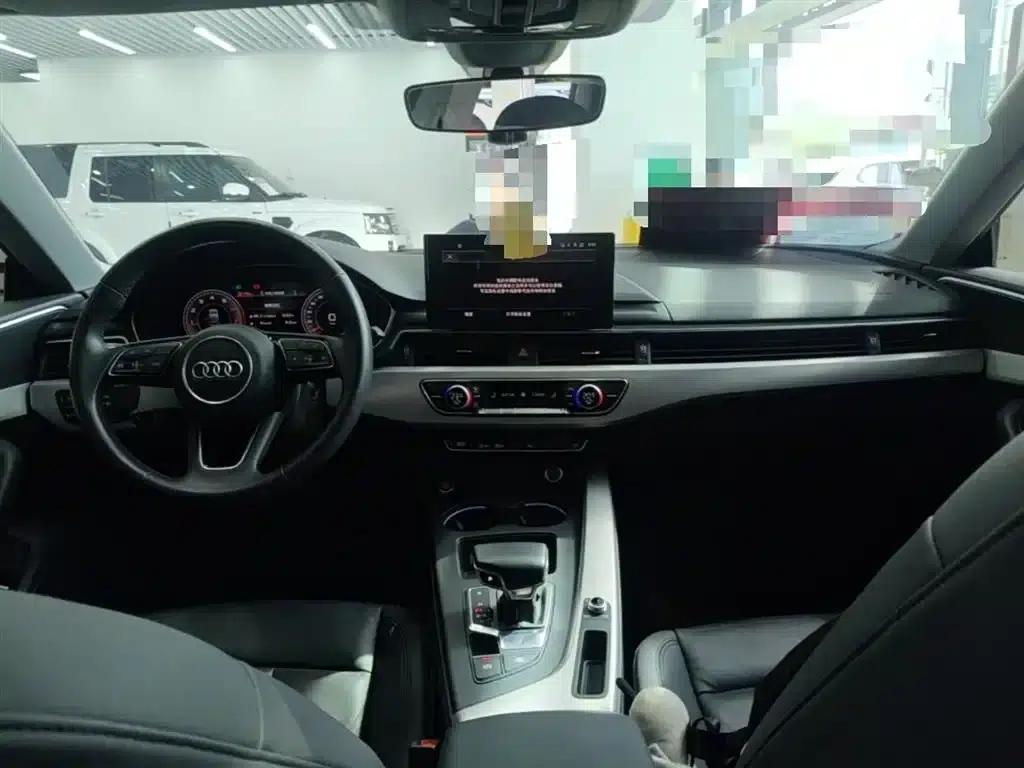 2021 Audi A5 Sportback 40 TFSI (Imported) - Fashionable and Elegant Model — миниатюра 10