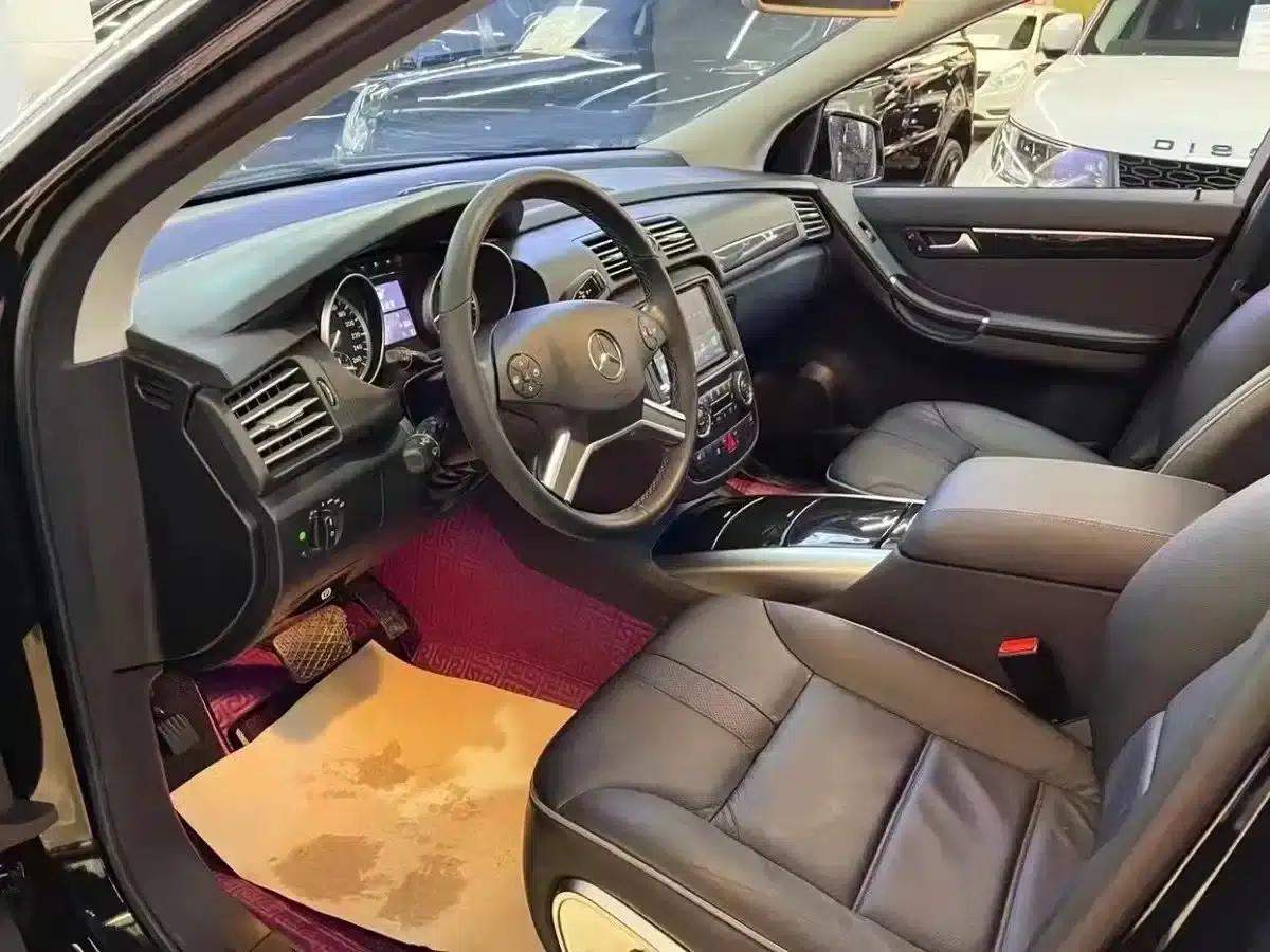 2017 Mercedes-Benz R-Class R 320 4MATIC Business Edition — миниатюра 4