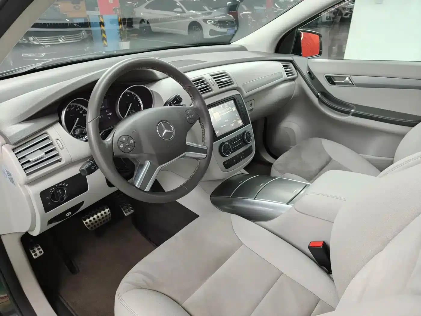 2014 Mercedes-Benz R-Class R 320 4MATIC Business Edition — миниатюра 12