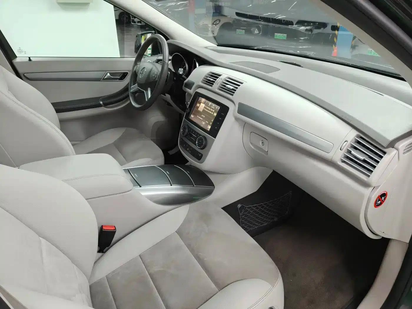 2014 Mercedes-Benz R-Class R 320 4MATIC Business Edition — миниатюра 15
