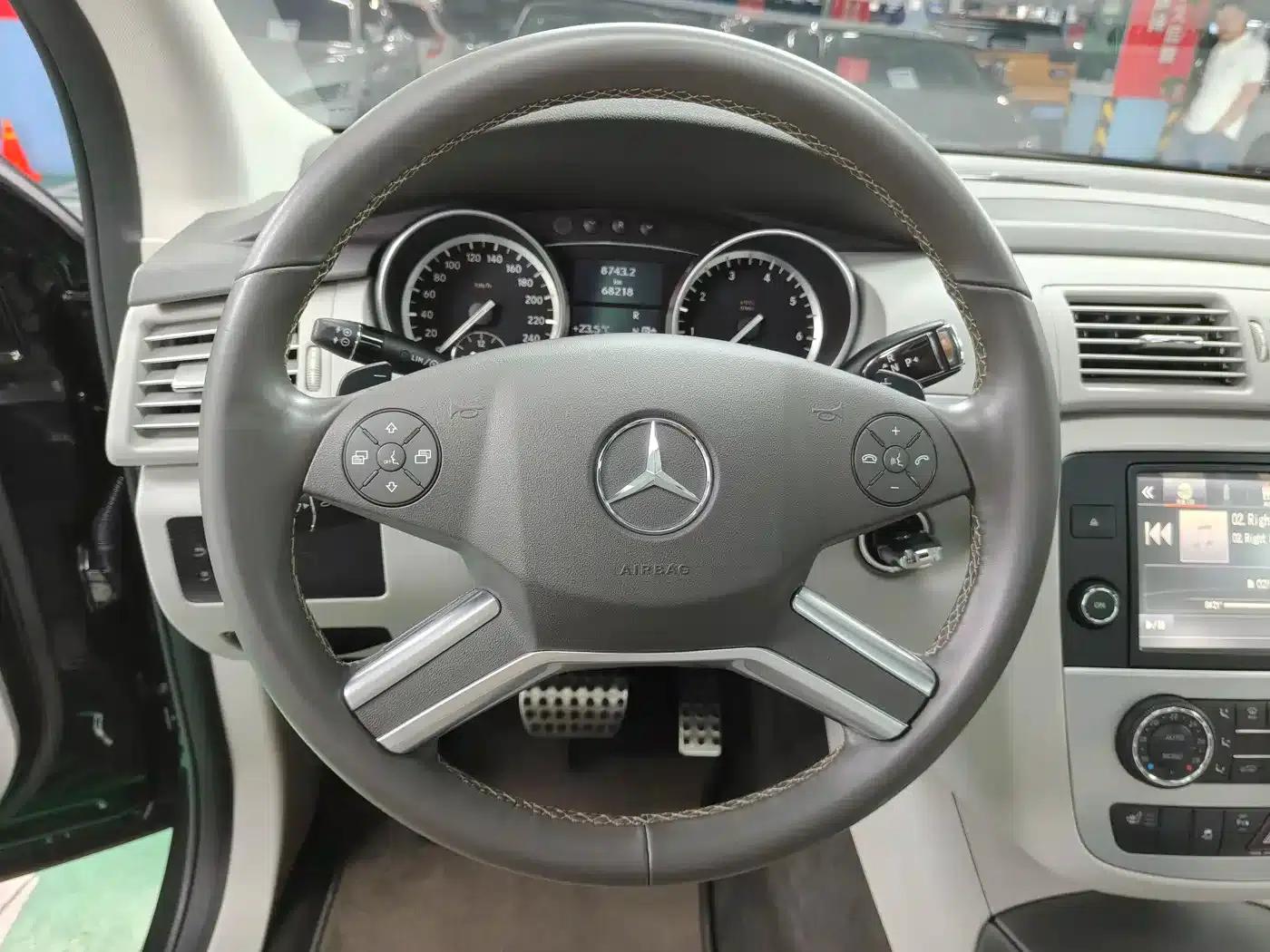 2014 Mercedes-Benz R-Class R 320 4MATIC Business Edition — миниатюра 9