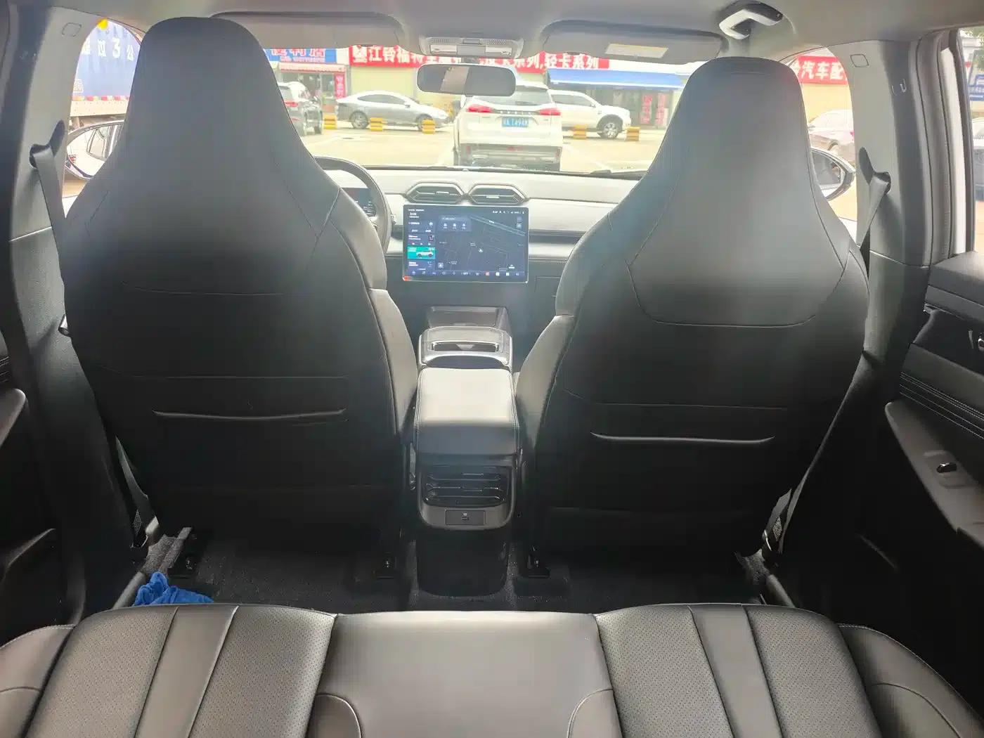 Dongfeng Fengshen L7 2025 Model, 205km Long Range Enjoyable Edition — миниатюра 11