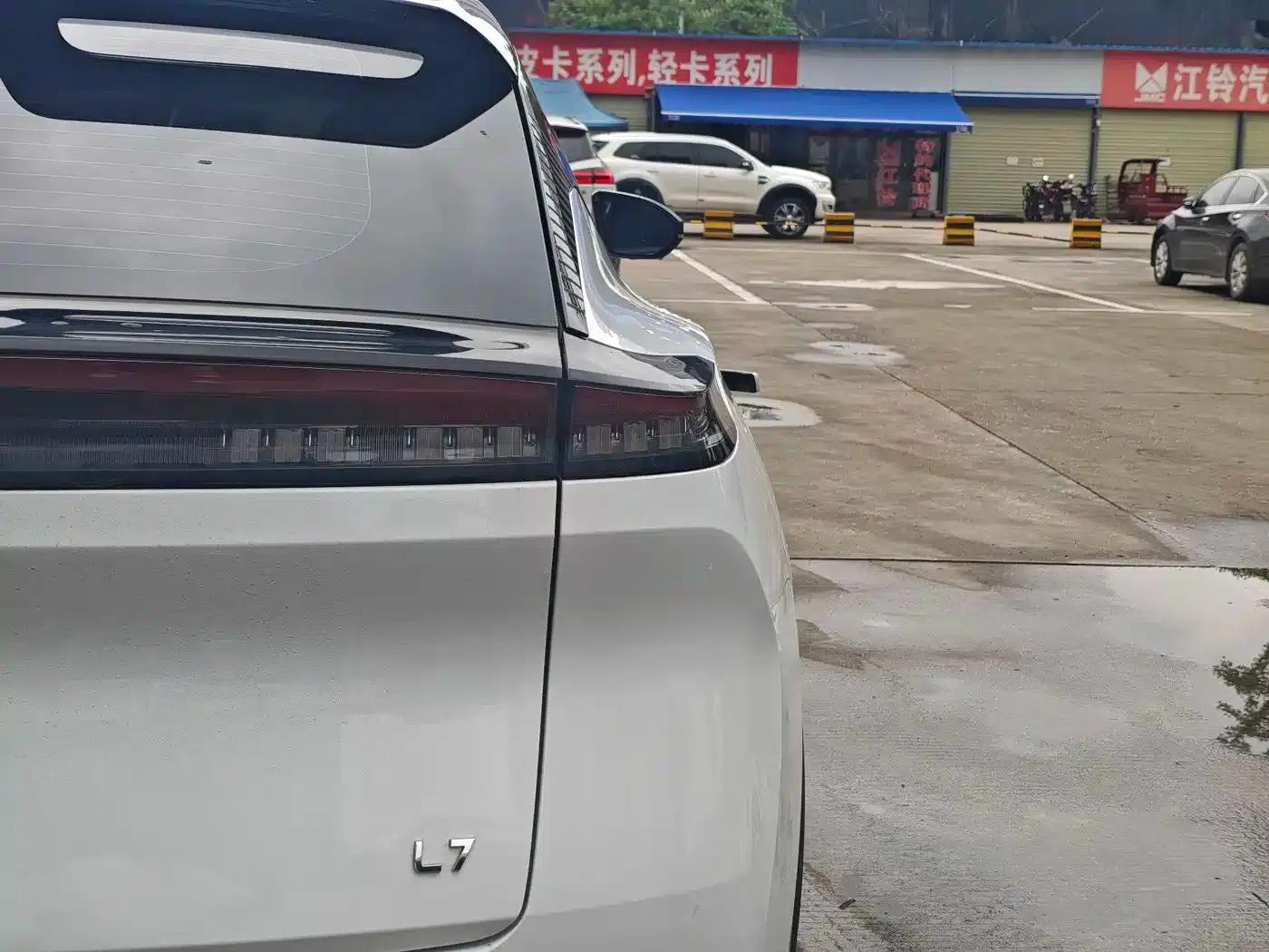 Dongfeng Fengshen L7 2025 Model, 205km Long Range Enjoyable Edition — миниатюра 13