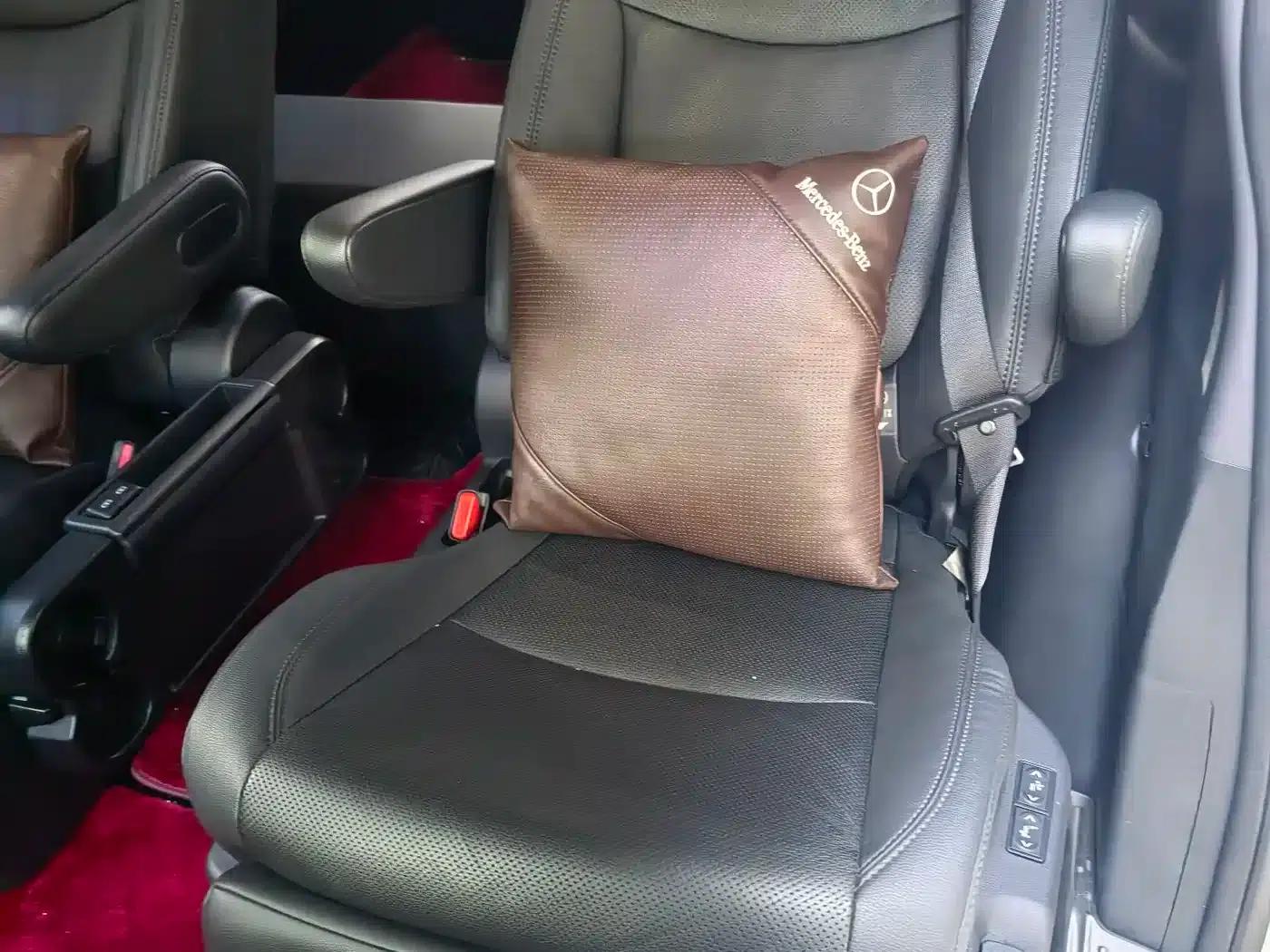 2023 Sienna 2.5L Hybrid Luxury Welfare Edition — миниатюра 13