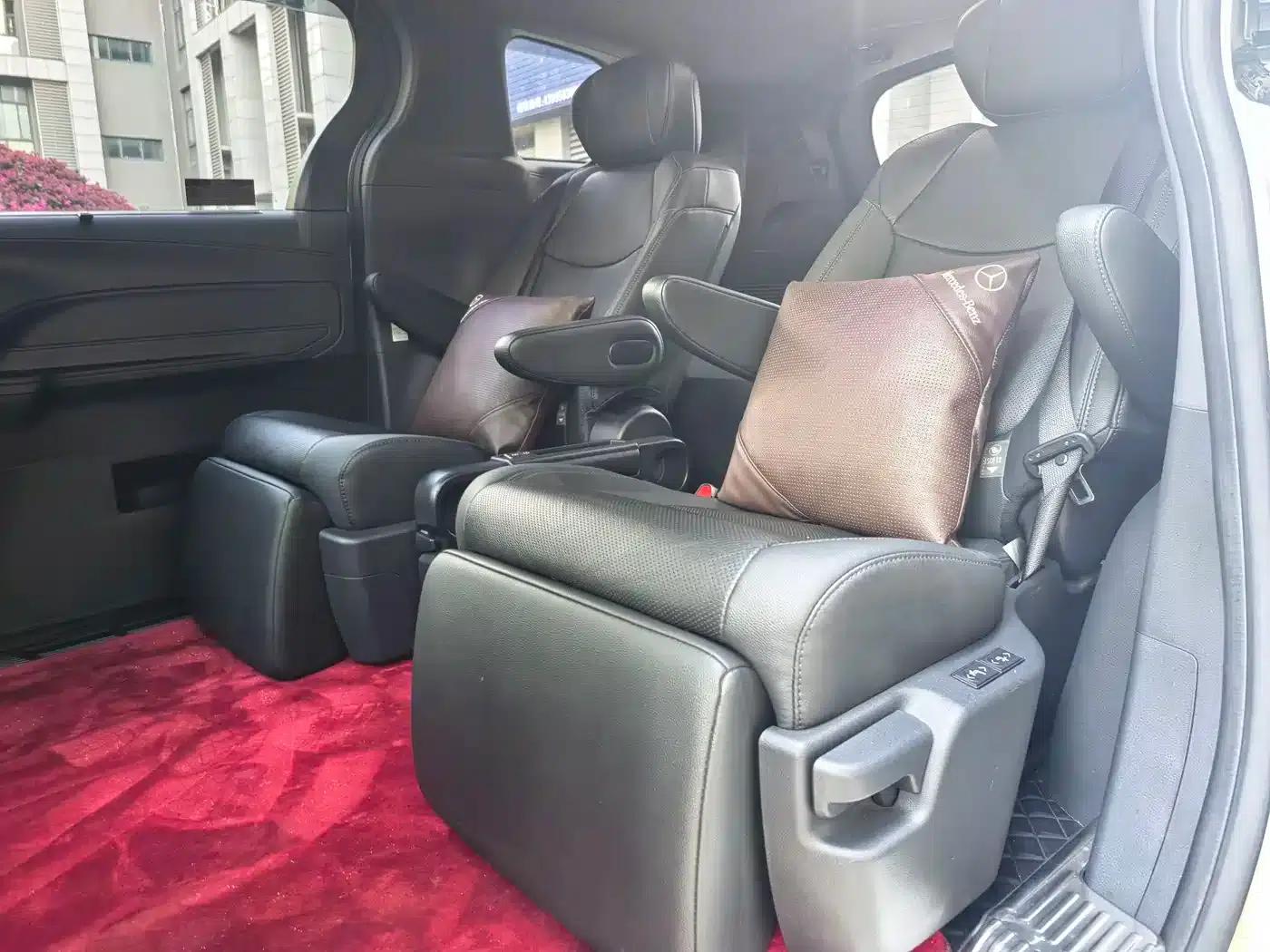 2023 Sienna 2.5L Hybrid Luxury Welfare Edition — миниатюра 15