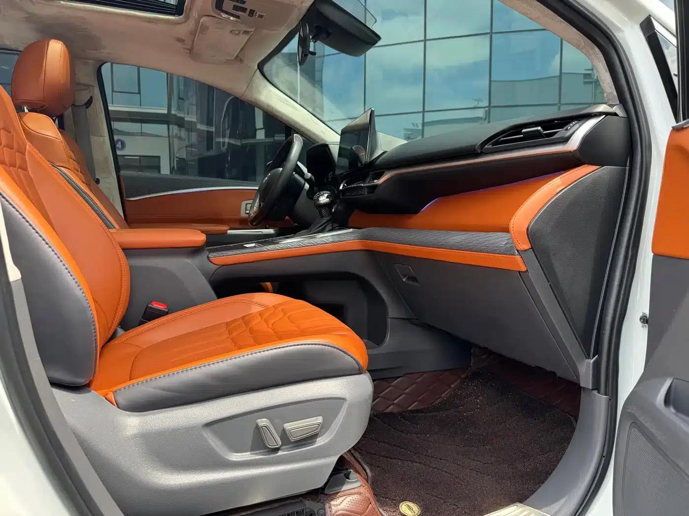 2023 Sienna 2.5L Hybrid Comfort Edition — миниатюра 14