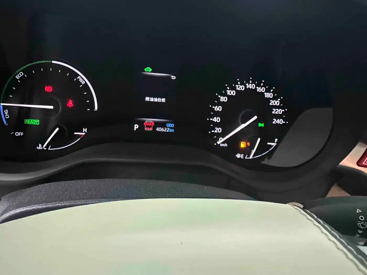 2023 Sienna 2.5L Hybrid Comfort Edition — миниатюра 11