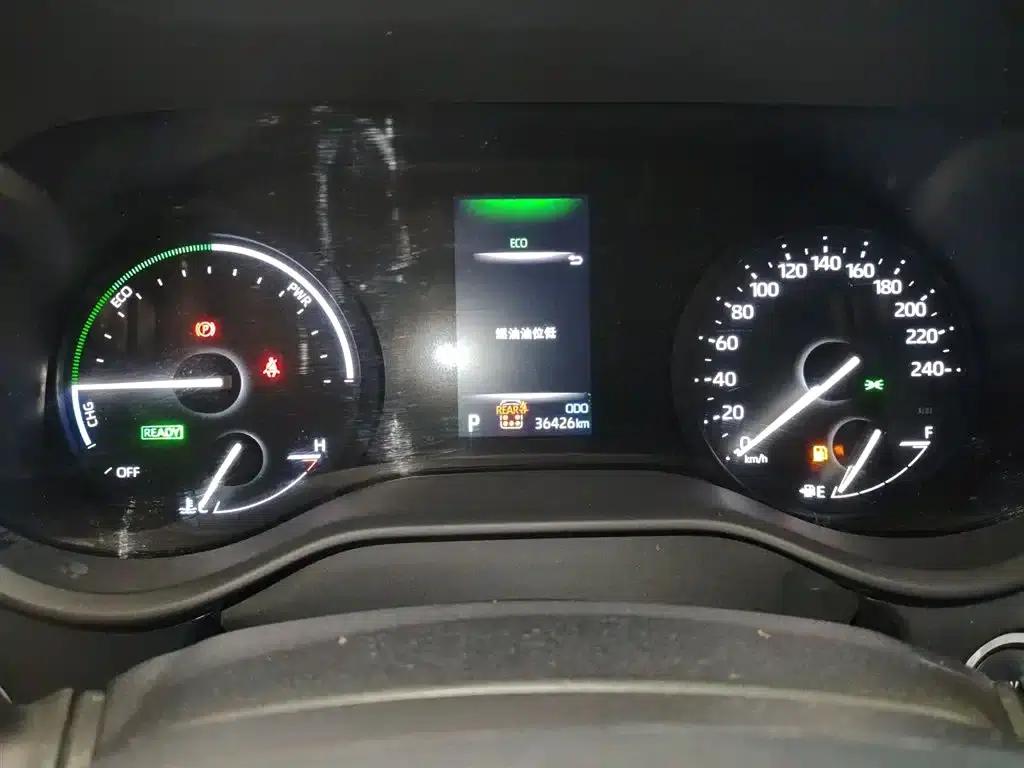 2024 Sienna 2.5L Hybrid Comfort Edition — миниатюра 8