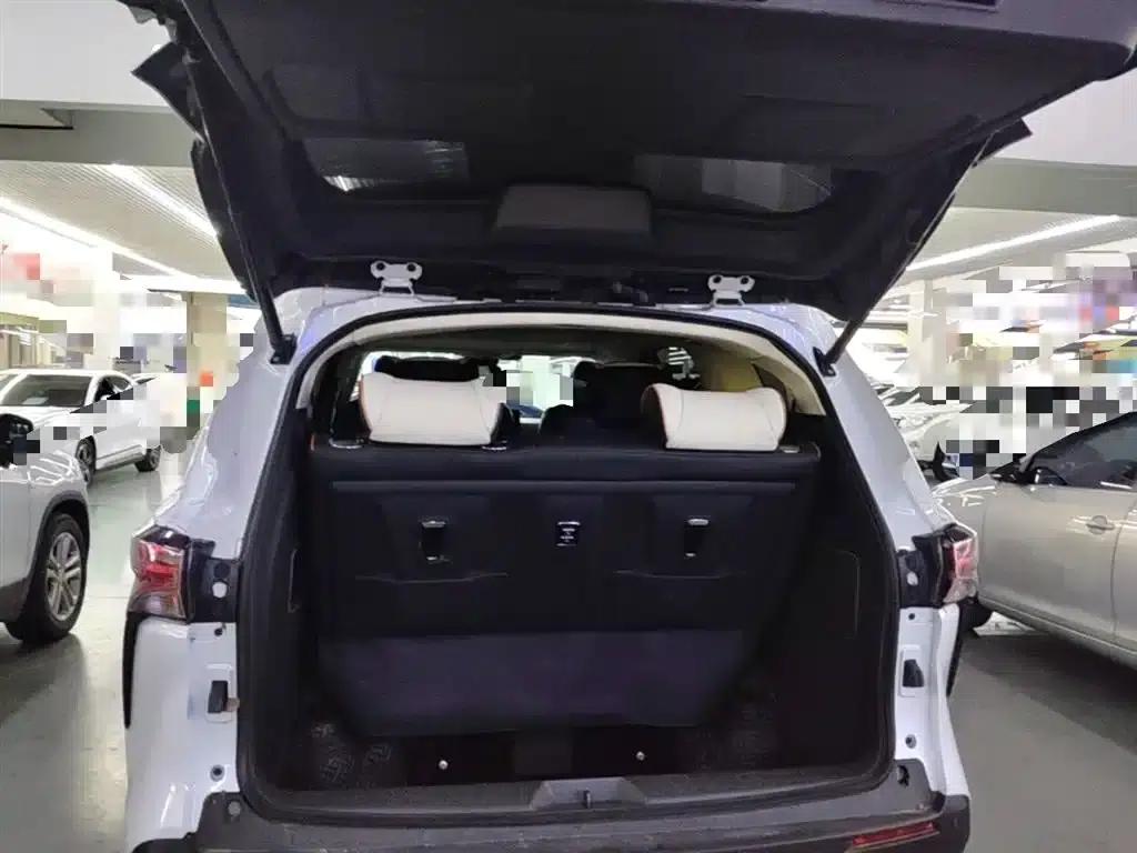 2023 Sienna 2.5L Hybrid Comfort Edition — миниатюра 19