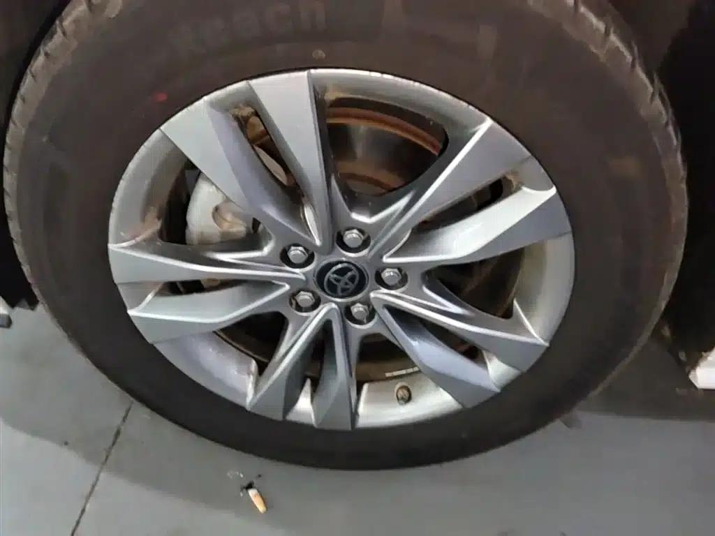 2023 Sienna 2.5L Hybrid Comfort Edition — миниатюра 23