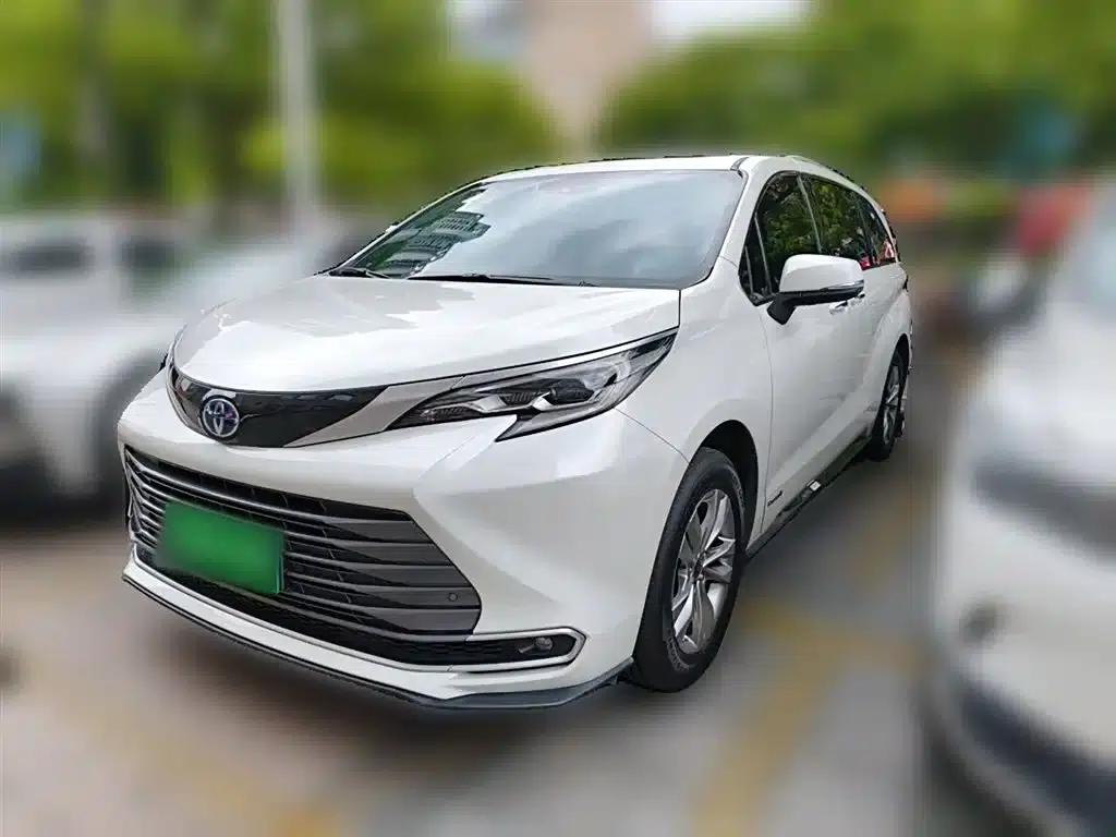 2021 Sienna 2.5L Hybrid Supreme Edition — миниатюра 2
