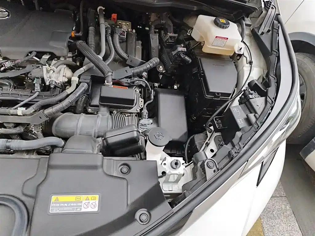 2021 Sienna 2.5L Hybrid Supreme Edition — миниатюра 22