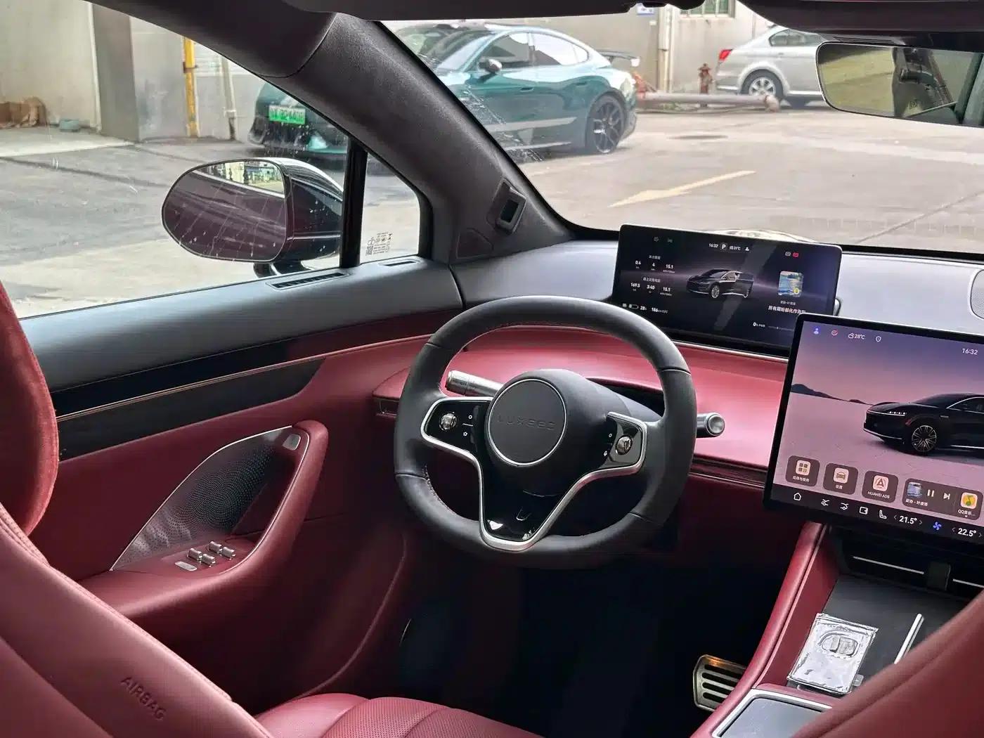 Zhijie R7 2024 Pure Electric 667km Pro — миниатюра 16