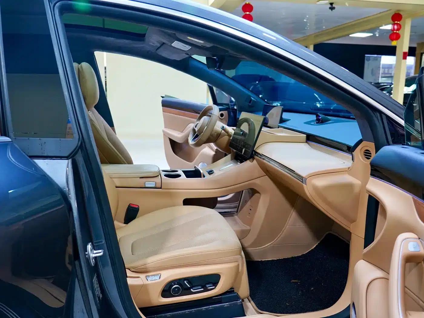 Zhijie R7 2024 Pure Electric 736km Ultra — миниатюра 8