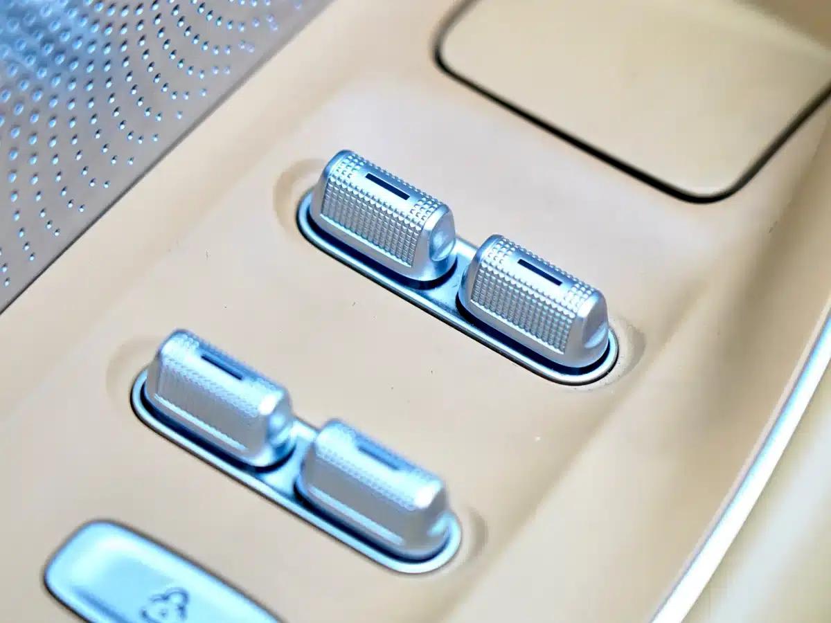 Zhijie R7 2024 Pure Electric 736km Ultra — миниатюра 10