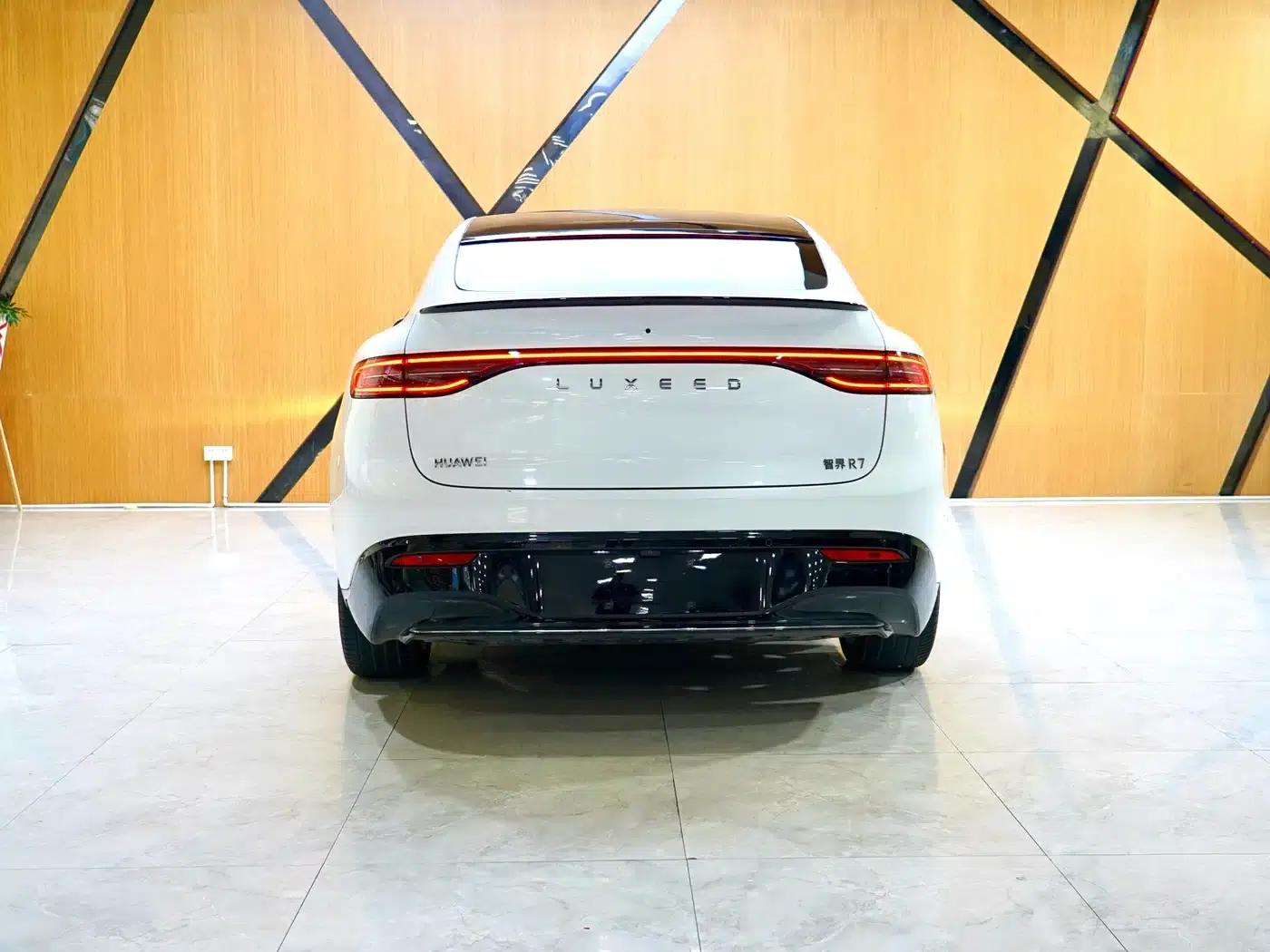 Zhijie R7 2025 Model, Extended Range 251km Max — миниатюра 16
