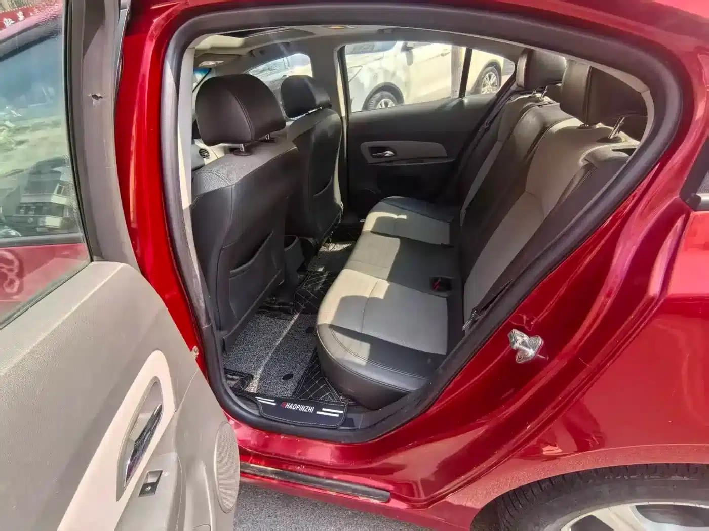 Chevrolet Cruze 2013 1.6L SL MT — миниатюра 9