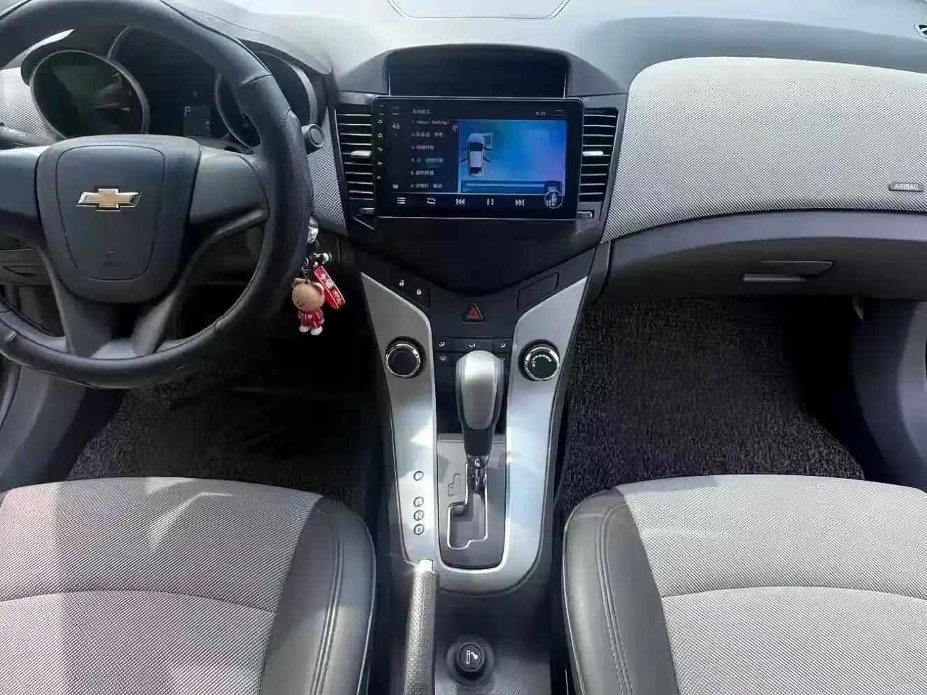Chevrolet Cruze 2013 1.8L SE AT — миниатюра 3