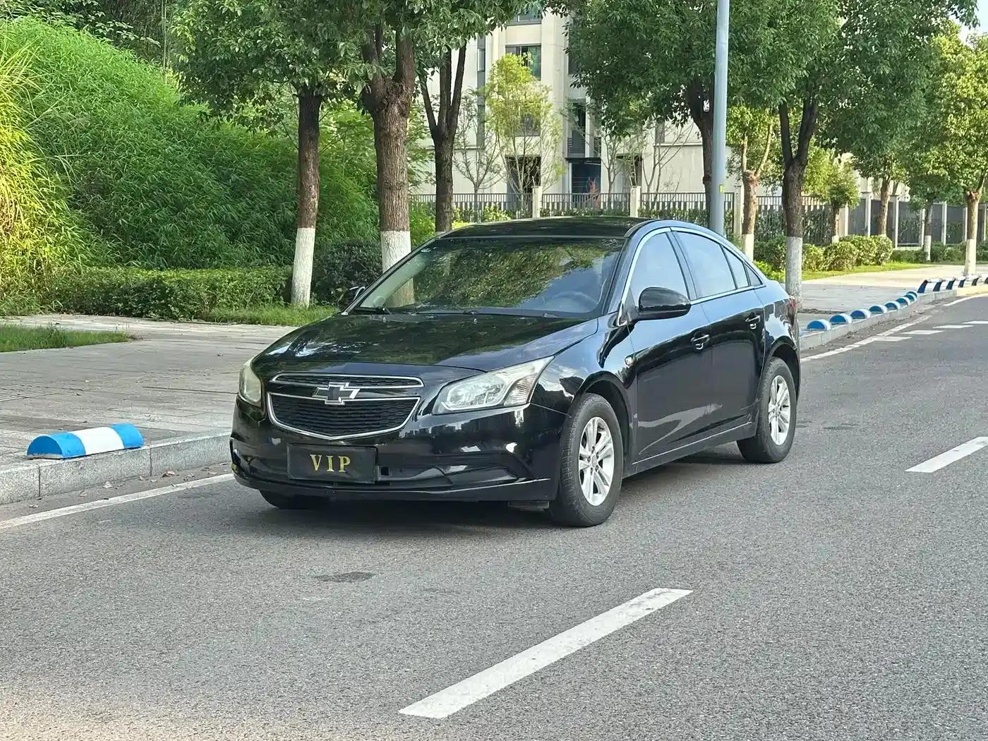 Chevrolet Cruze 2015 1.5L Classic SL MT — миниатюра 1