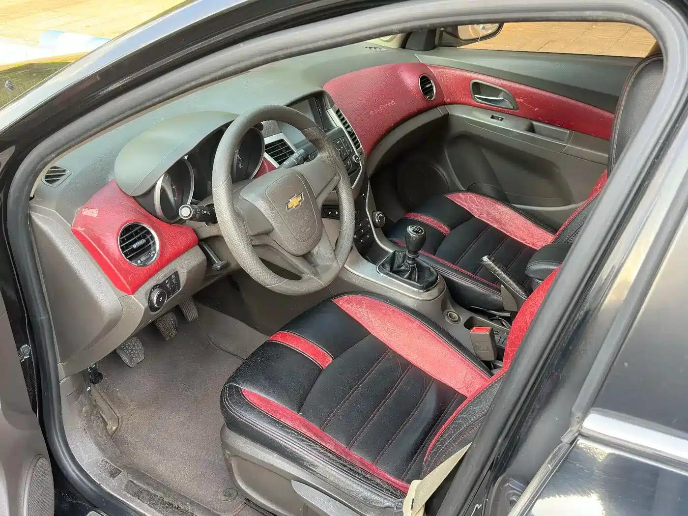 Chevrolet Cruze 2015 1.5L Classic SL MT — миниатюра 12