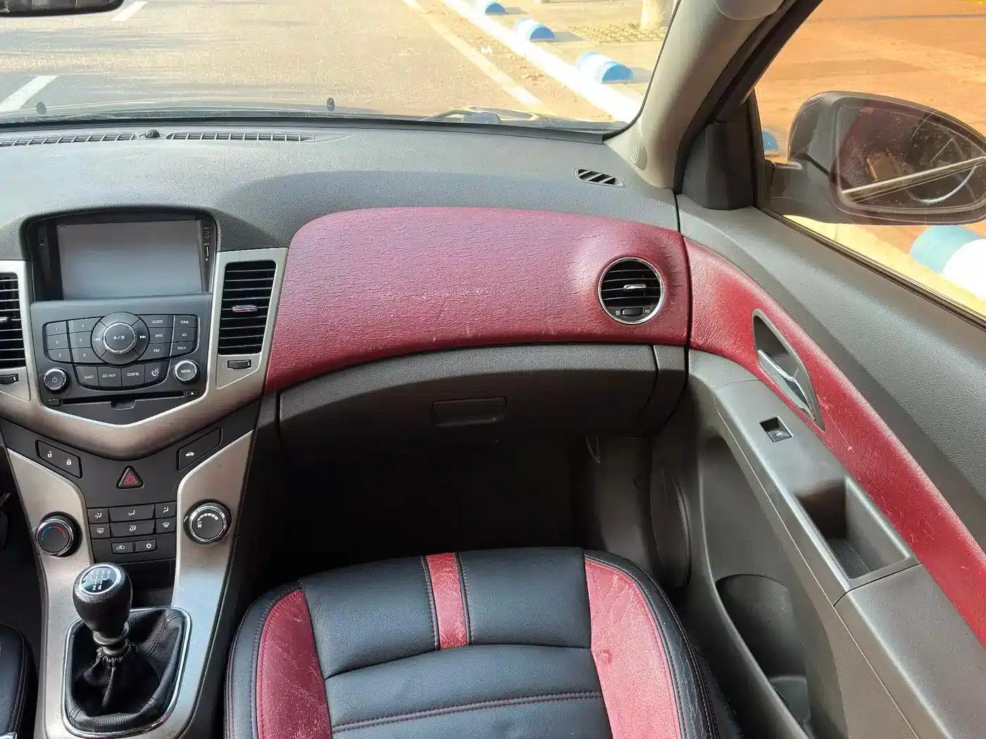 Chevrolet Cruze 2015 1.5L Classic SL MT — миниатюра 17