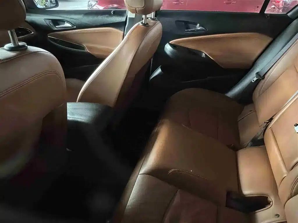 Chevrolet Cruze 2015 1.4T DCG Luxury Edition — миниатюра 5
