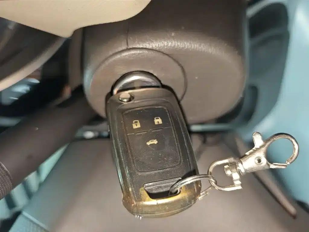 Chevrolet Cruze 2015 1.5L Classic SE AT — миниатюра 9