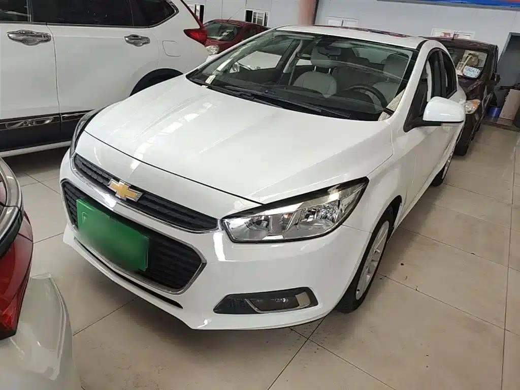 Chevrolet Cruze 2015 1.5L Automatic Luxury Edition — миниатюра 1