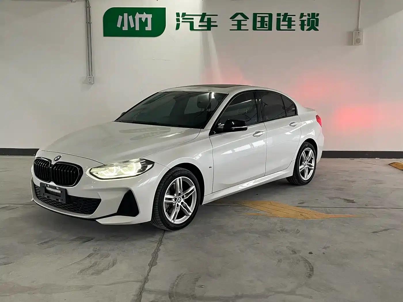 2022 BMW 1 Series 120i M Sport Shadow Edition — миниатюра 1