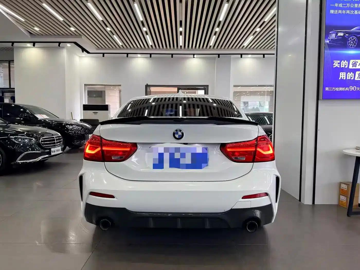 BMW 1 Series 2021 Facelift 120i M Sport Shadow Edition — миниатюра 5